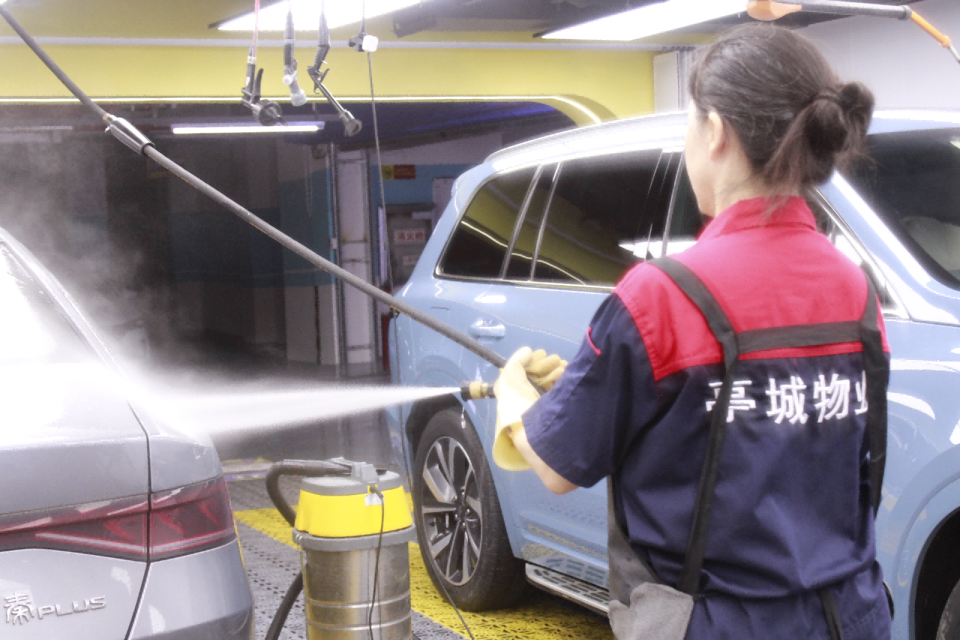 立异服务暖人心——大发500物业，，，，，，打造家门口的幸福生涯圈